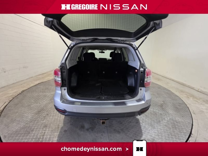 Subaru Forester CA7240 | Manuelle * Bluetooth * Bancs Chauffants * 2015 Argent Laval - photo #23