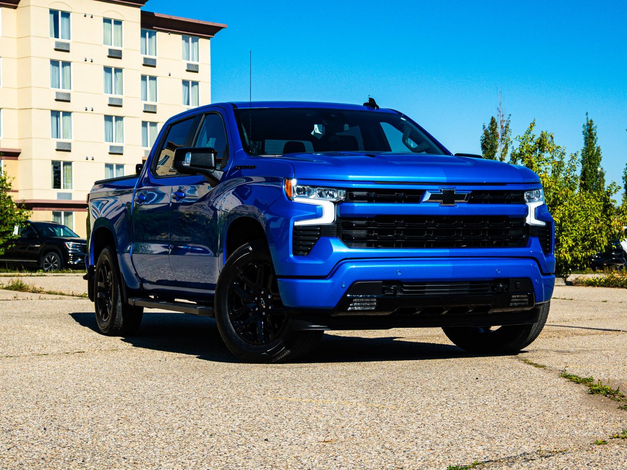 2026 Chevrolet Silverado 1500 4WD Crew Cab 147 RST Blue Sherwood Park - photo #1