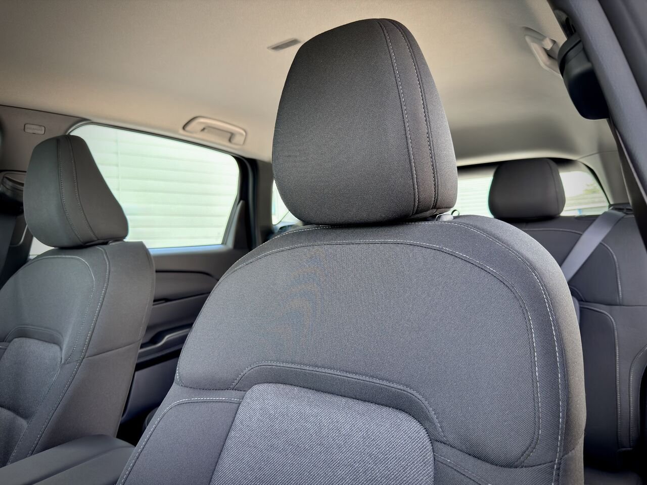 2026 MAZDA CX-5 Soul Red Crystal Metallic Notre-Dame-des-Prairies - photo #15