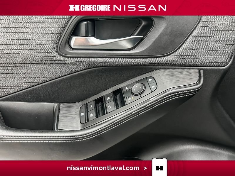 Nissan Rogue 2023 Blanc Laval - photo #21