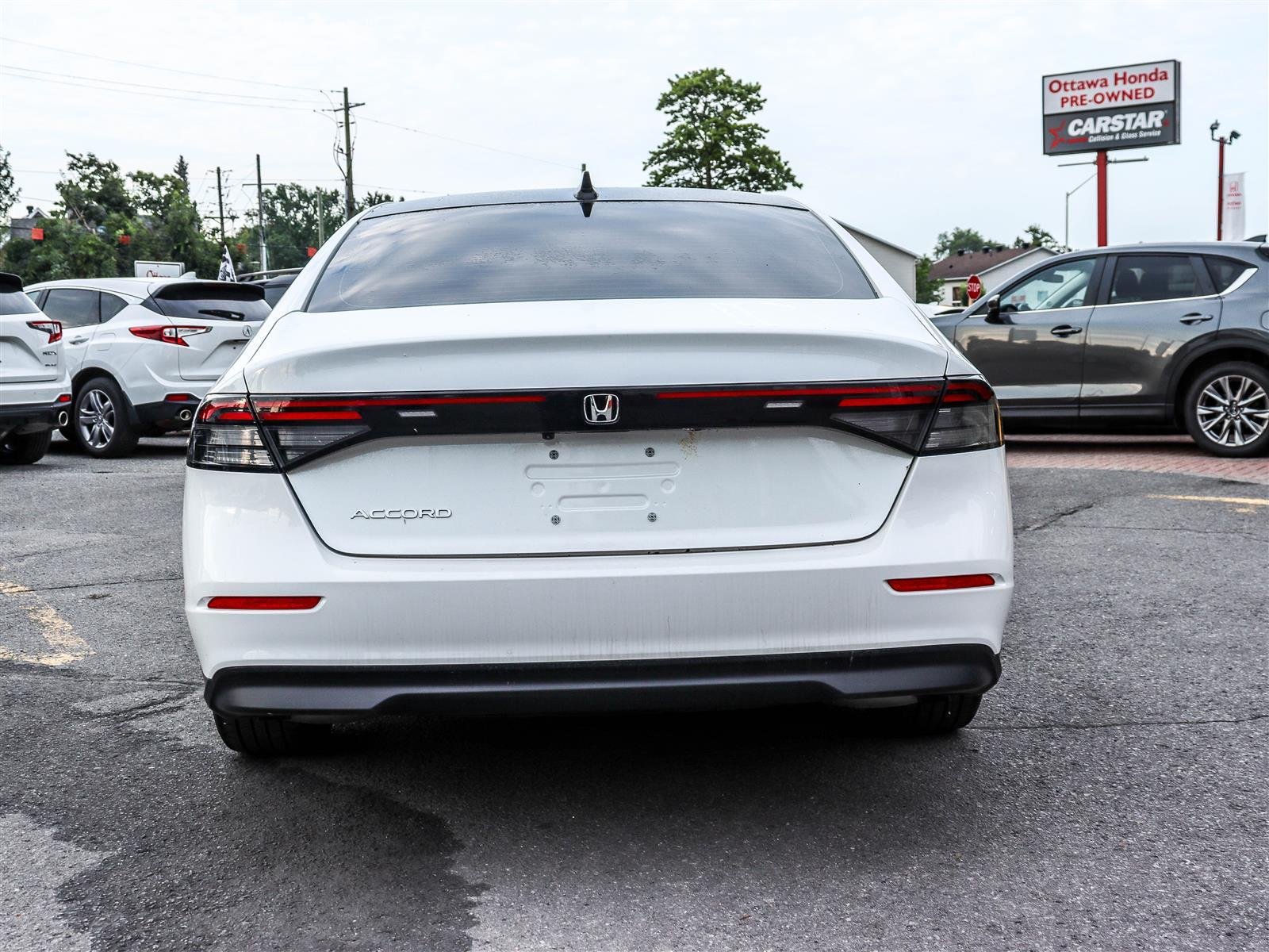 Honda Berline Accord EX 2024 White Ottawa & Gatineau - photo #3
