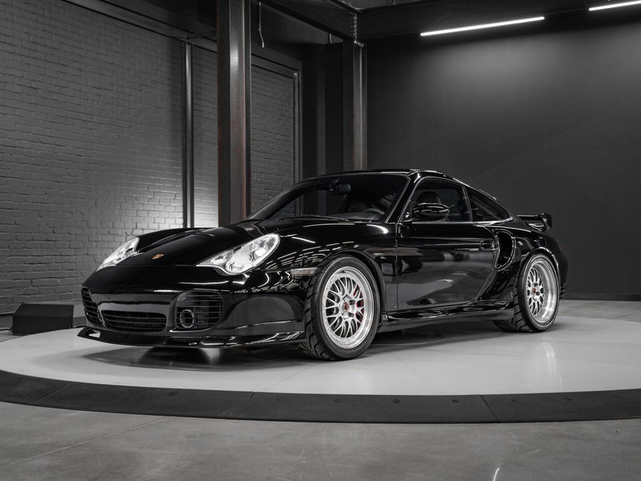 2002 Porsche 911 Carrera 2002 Black