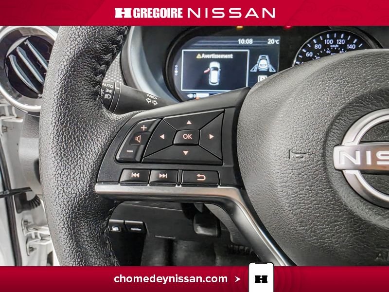 2024 Nissan Kicks White Laval - photo #17
