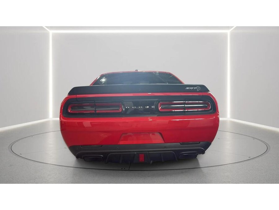 2016 Dodge Challenger 2016 Red