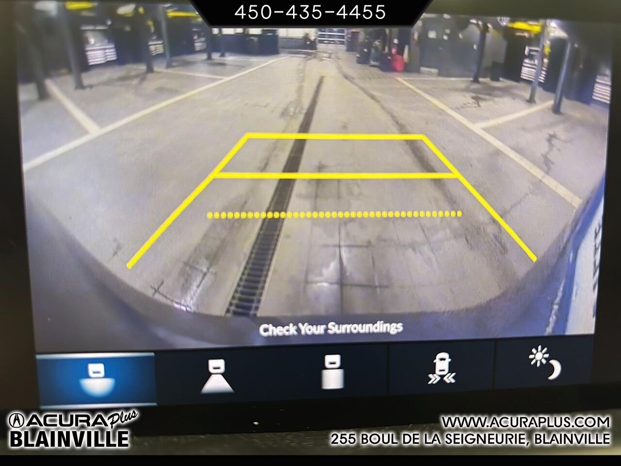 2024 Acura MDX Grey Blainville - photo #15