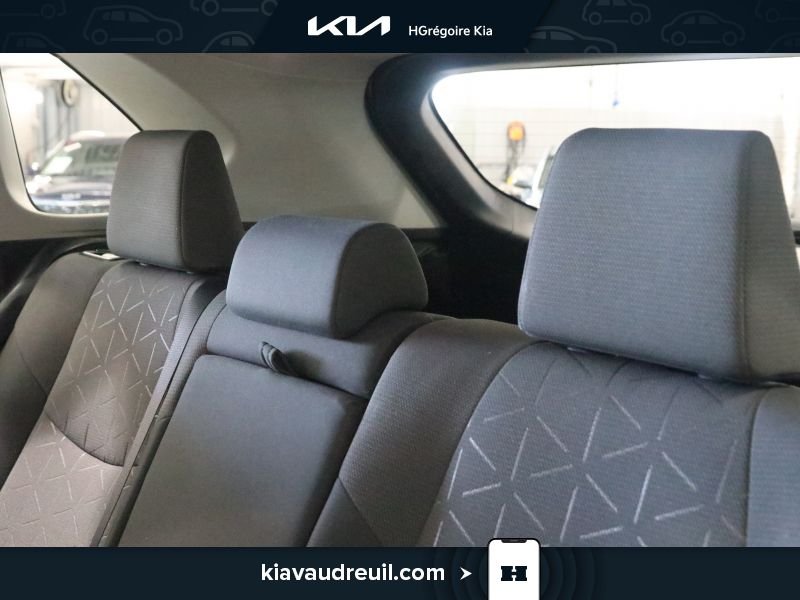 Toyota Rav 4 2020 Blanc Blainville - photo #12