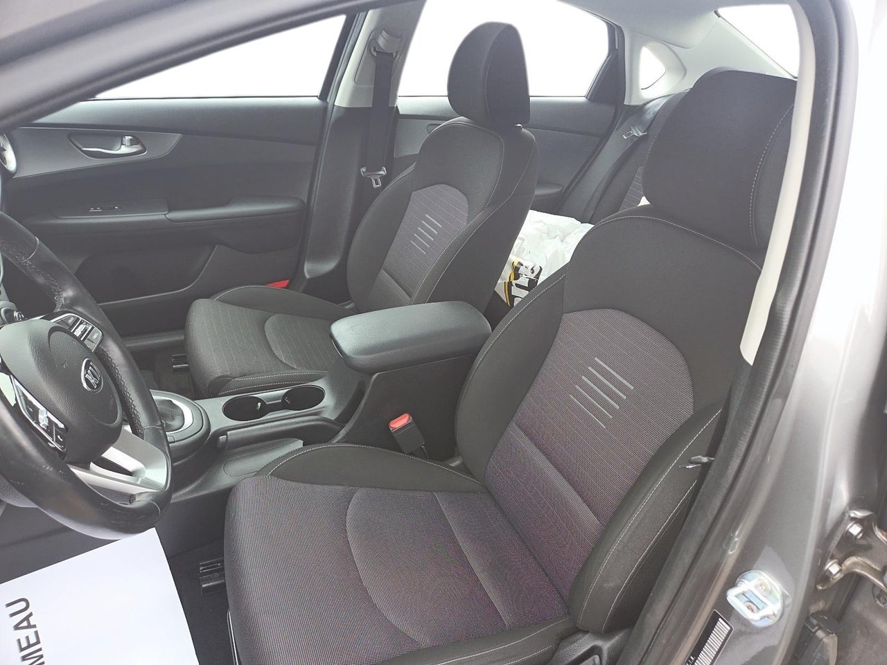 Kia Forte LX 2021 Gris Baie-Comeau - photo #9