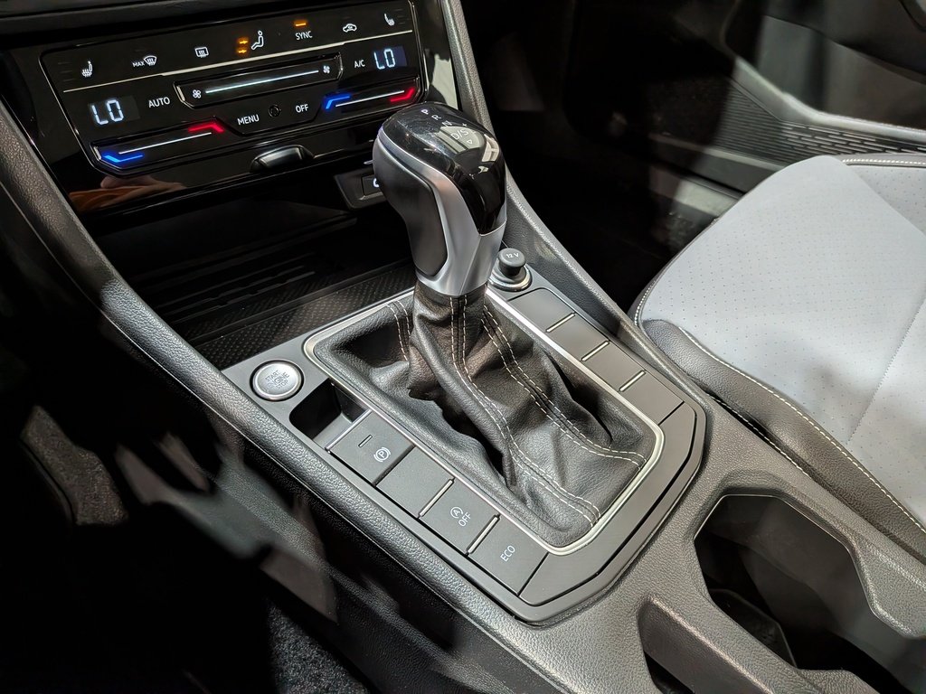 2025 Volkswagen Jetta Comfortline Auto Black Val-David - photo #29