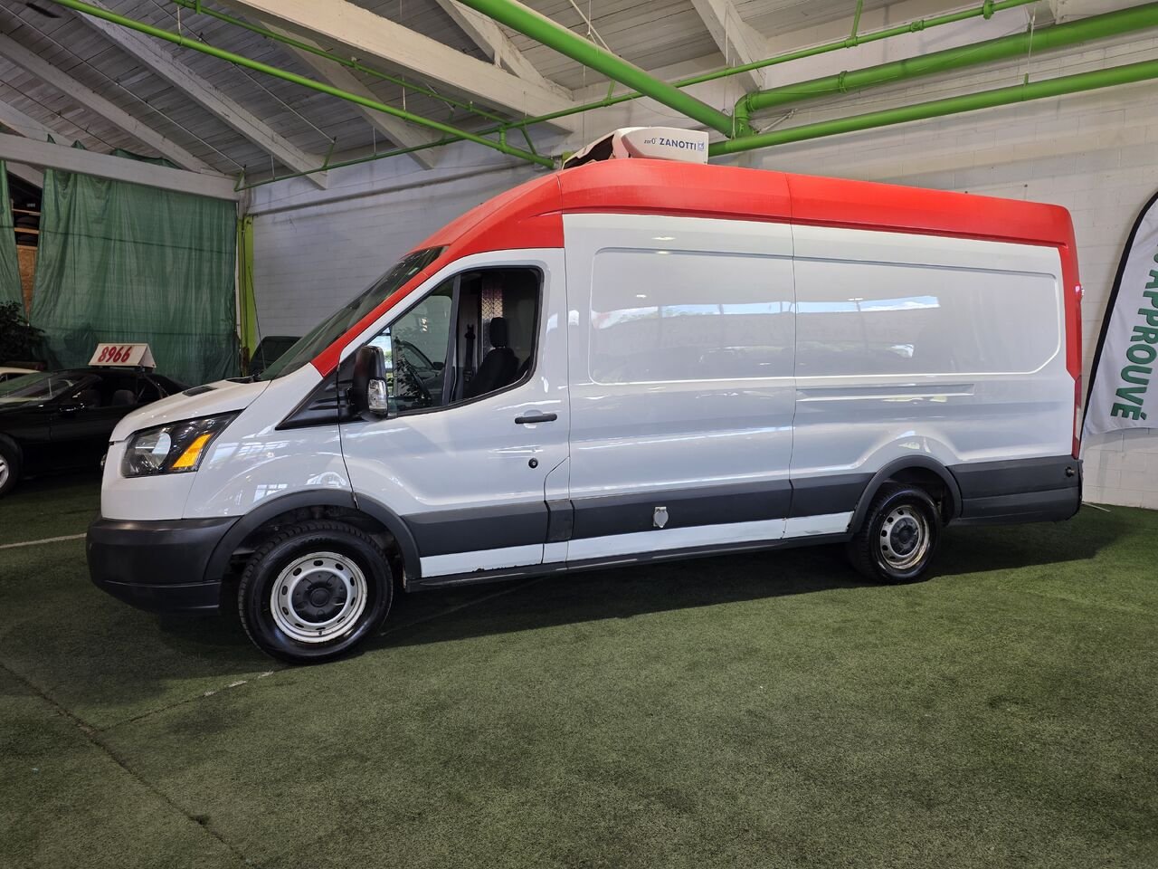 Ford Transit fourgon utilitaire 2018 Longueuil, - photo #2