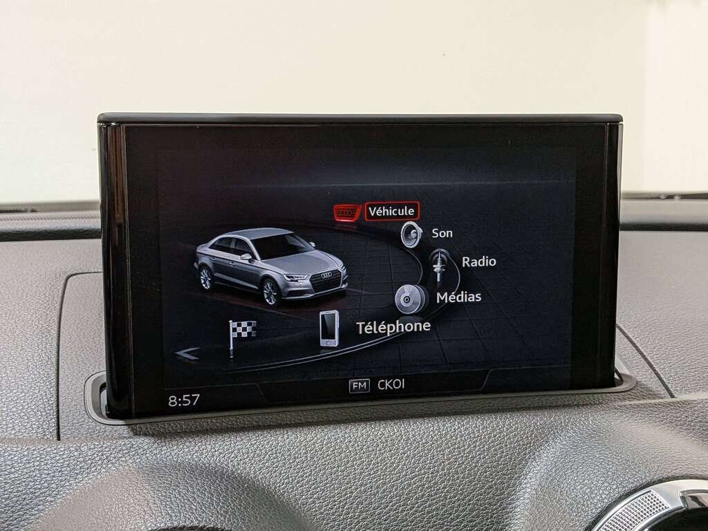 2018 Audi S3 Sedan 2.0 TFSI quattro Technik S tronic Blue Val-David - photo #19