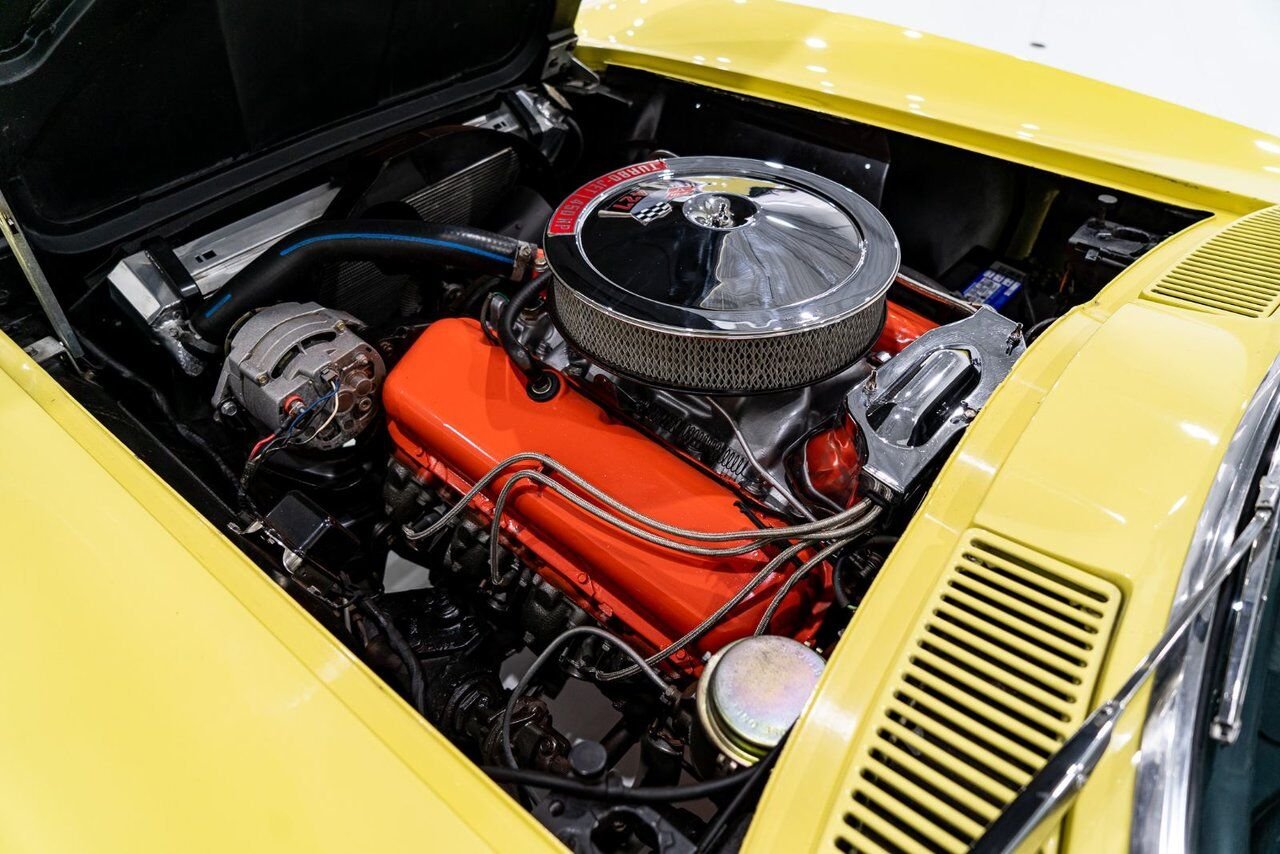 Chevrolet Corvette Matching# 427/425HP IP Code **PRICE IN USD** 1966 Jaune Montréal - photo #17
