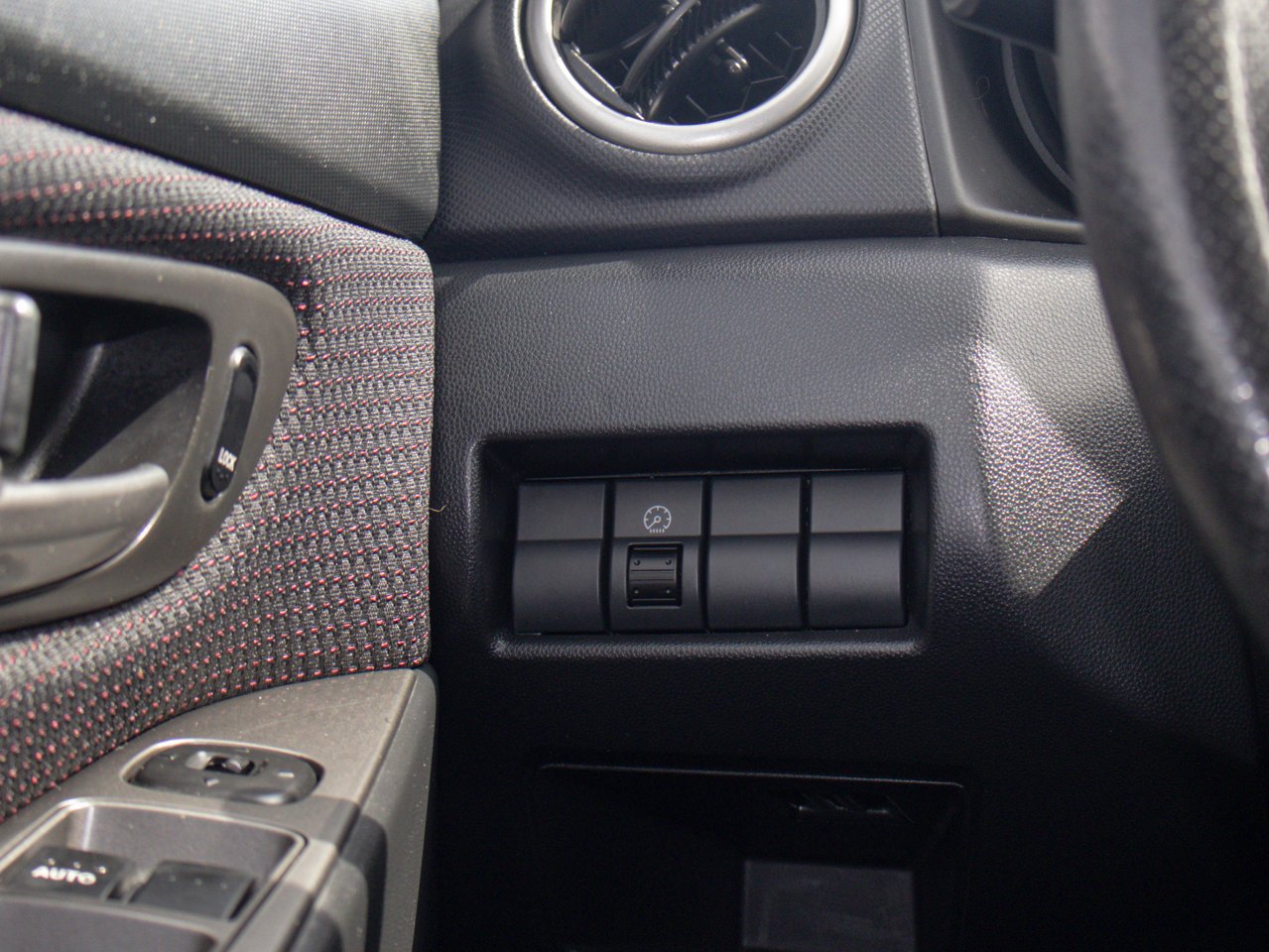 2007 Mazda Mazda3 4dr Sdn Auto GT Silver Sherwood Park - photo #20