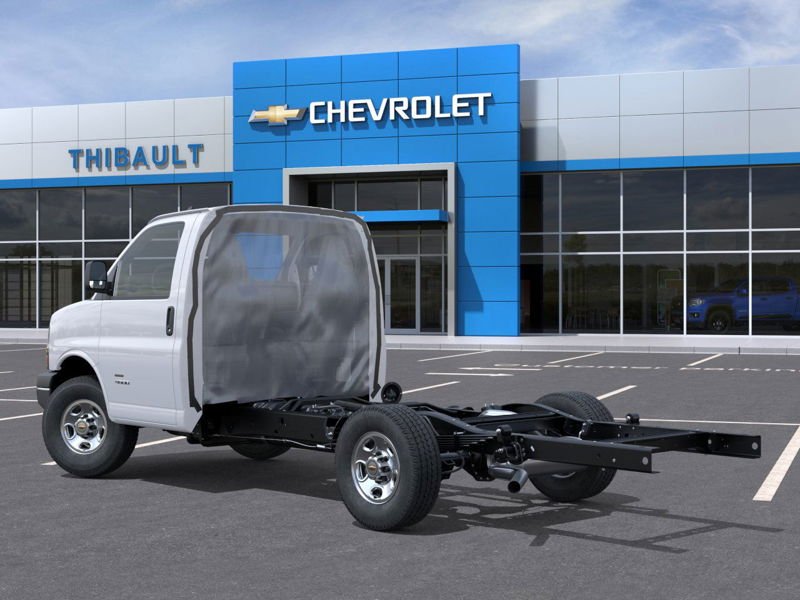 2025 CHEVROLET FOURGONNETTE COMMERCIALE TRONQUÉE EXPRESS 3500 fourgonnette 139 po White Sherbrooke - photo #2