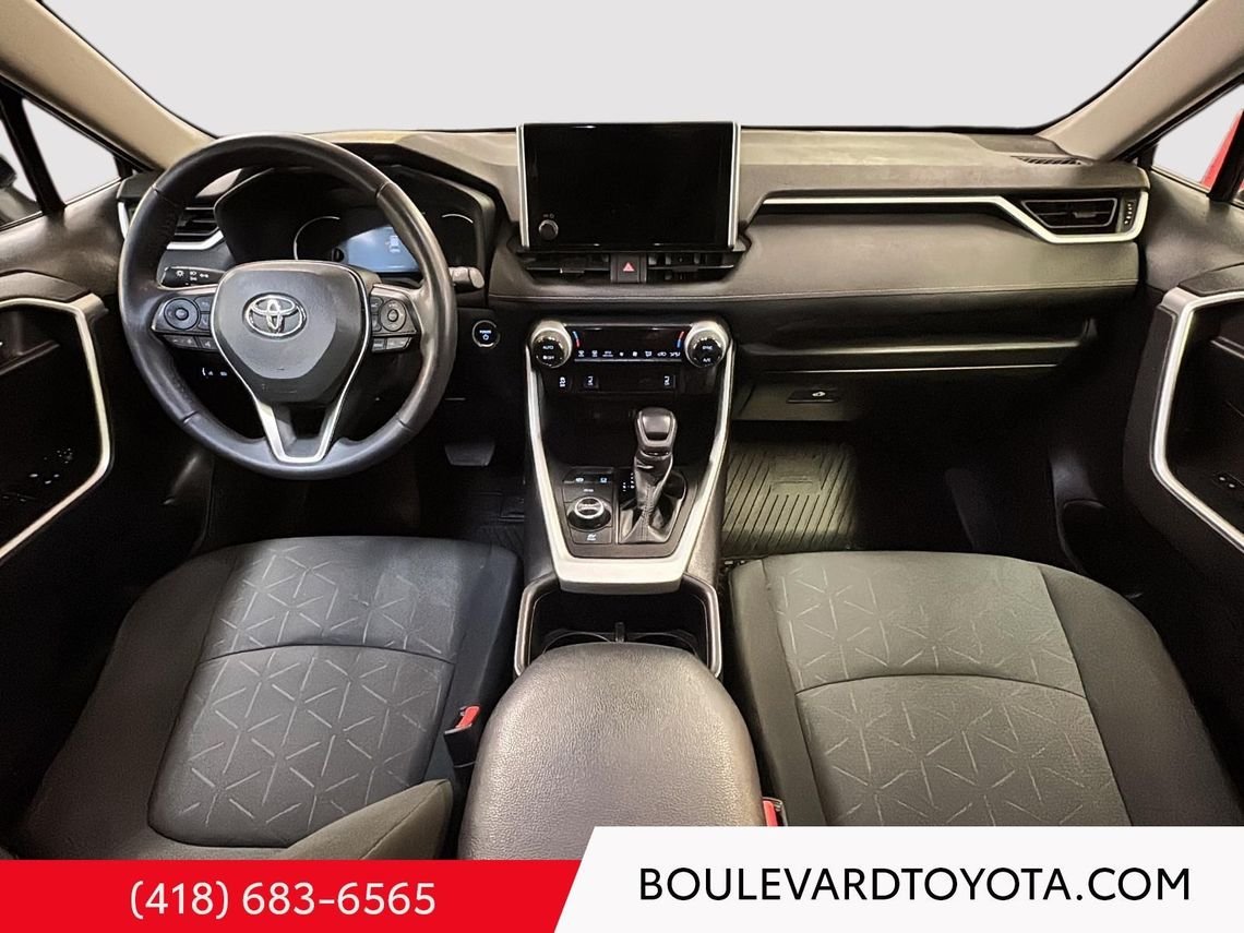 Toyota RAV4 Hybride 99232A-83 | XLE, AWD 2023 Gris Québec - photo #36