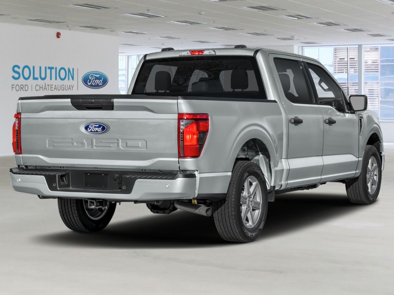 Ford F-150 XLT CABINE SUPERCREW 4RM CAISSE DE 6,5 PI 2026 Avalanche Châteauguay - photo #1
