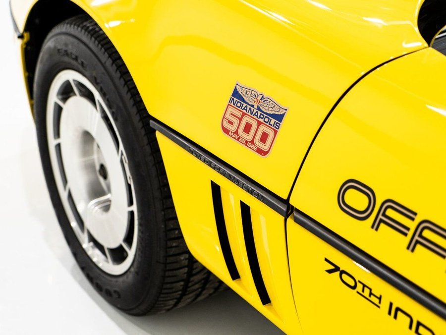 Chevrolet Corvette 1986 1986 Jaune