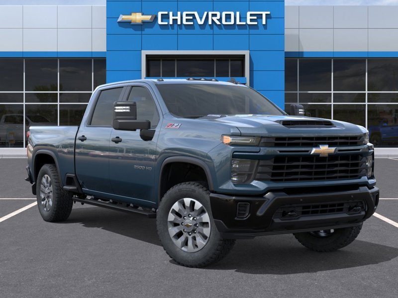 CHEVROLET Silverado 2500HD Custom cabine multiplace 4RM 159 po 2026 Bleu riverain métallisé Ottawa & Gatineau - photo #6
