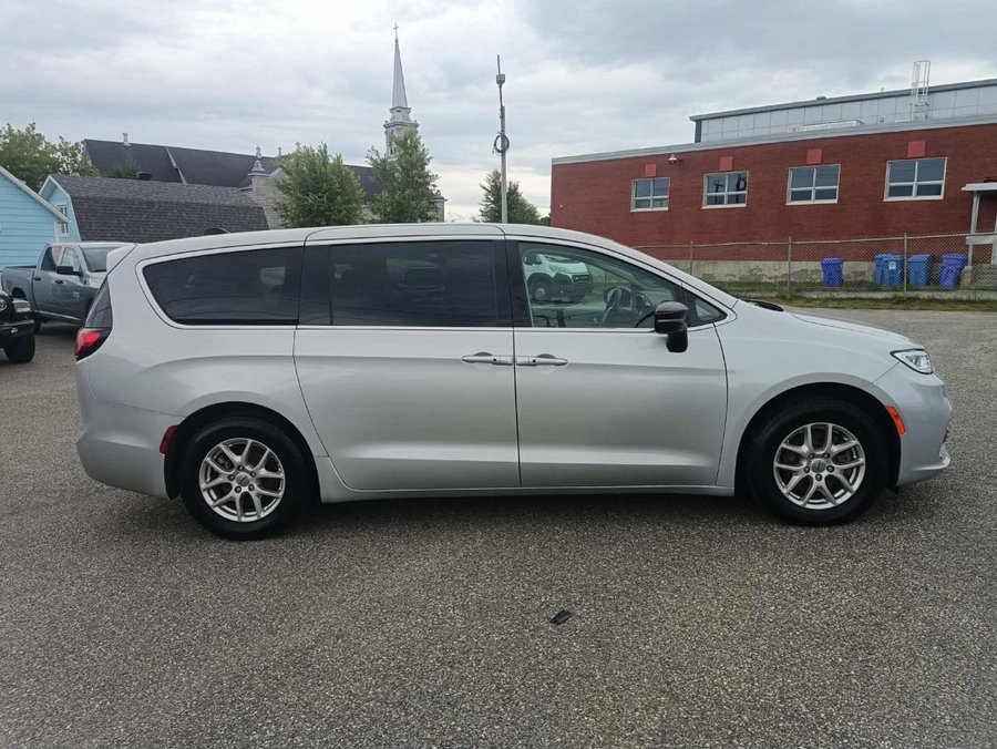 Chrysler Pacifica 2024 2024 Gris