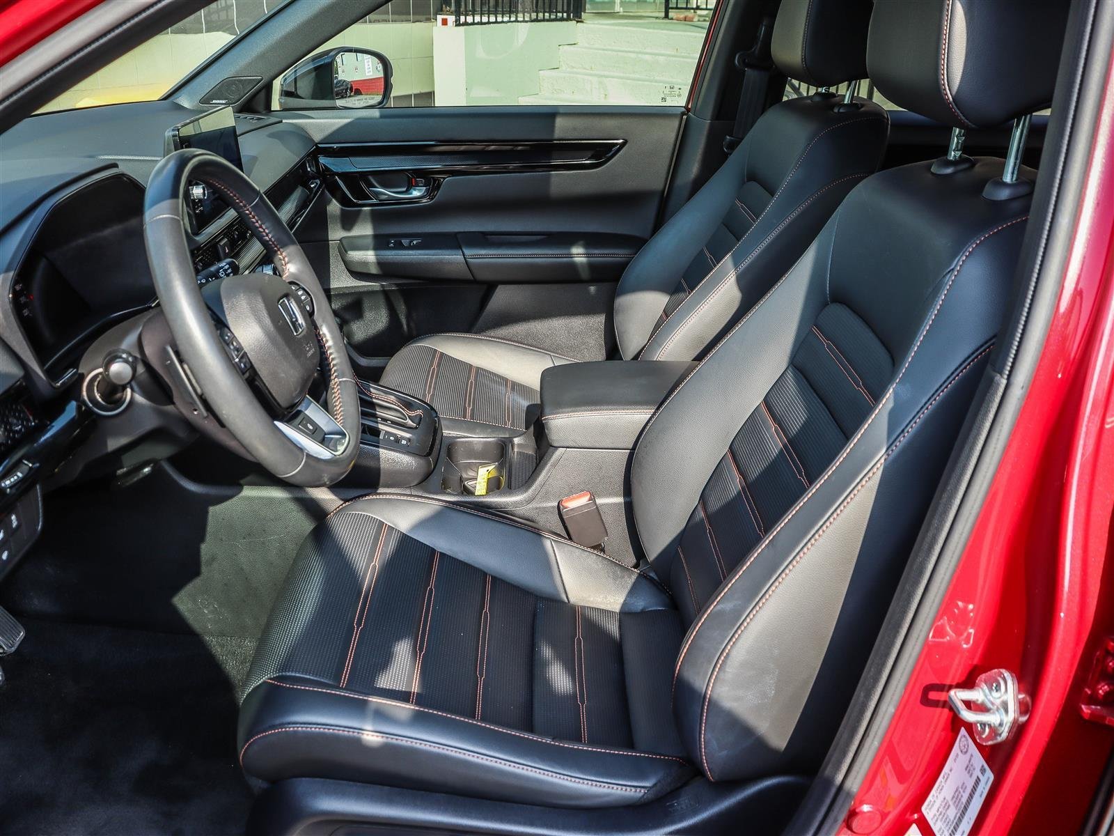 Honda CR-V hybride Touring 2023 Red Ottawa & Gatineau - photo #7