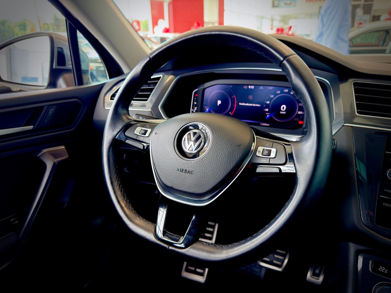 Volkswagen Tiguan 2021 Bleu Notre-Dame-des-Prairies - photo #24
