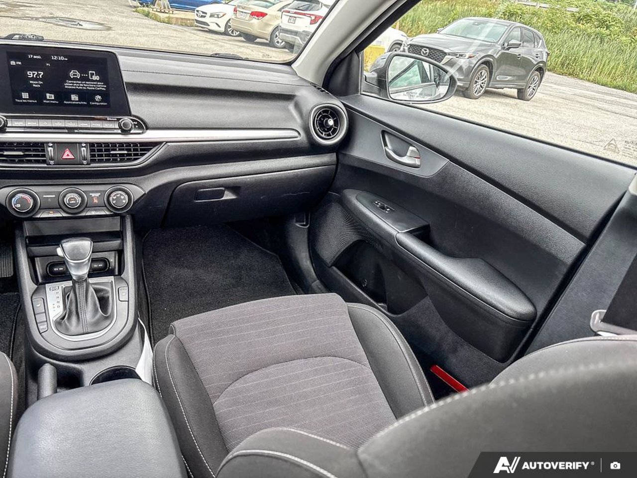 Kia Forte 3KPF24AD8ME321696 2021 Gris Mirabel - photo #27