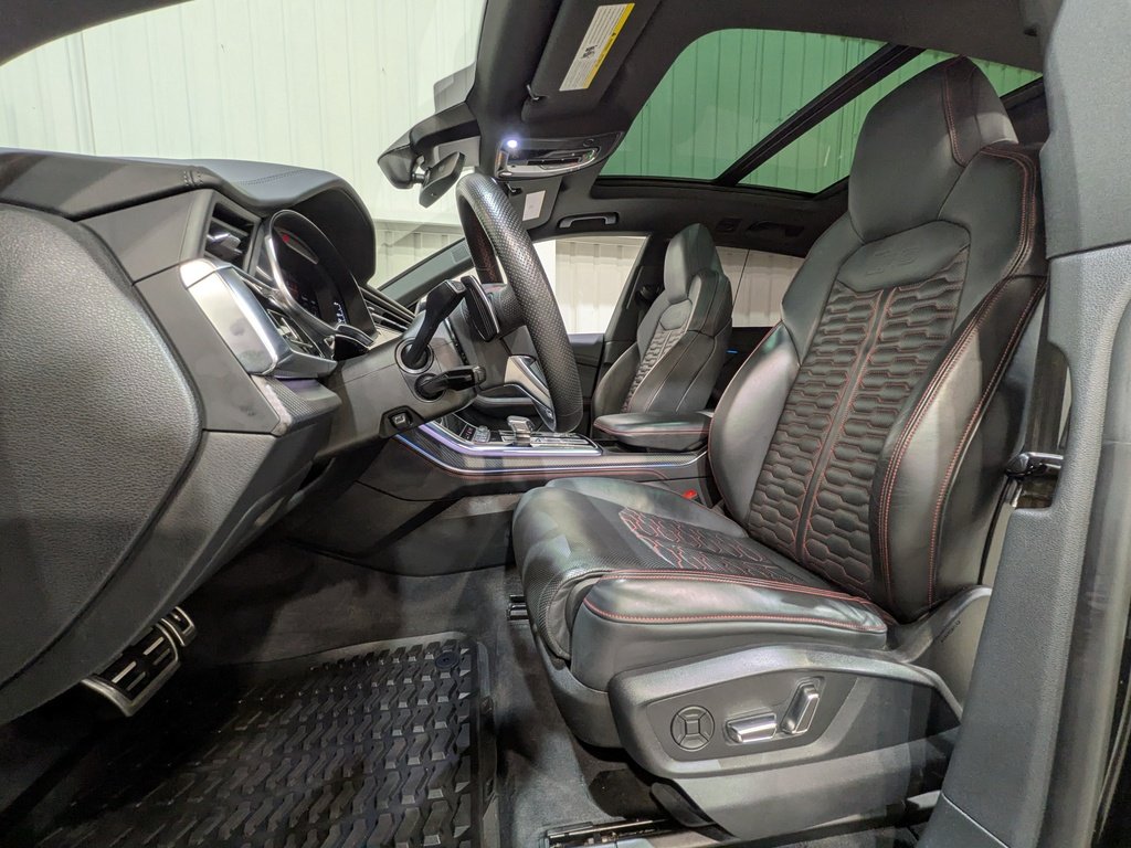 2023 Audi RS Q8 4.0 TFSI quattro Black Val-David - photo #1