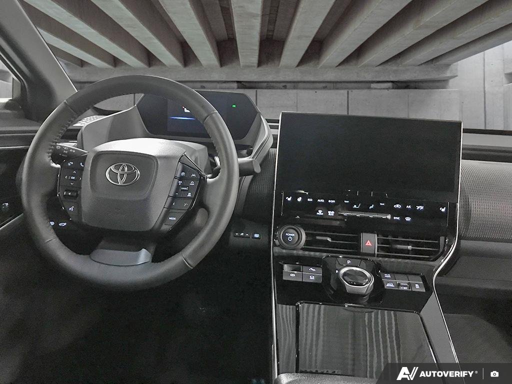 2025 Toyota bZ4X S2501170 | XLE Wind Chill Pearl with Black Roof Edmonton - photo #22