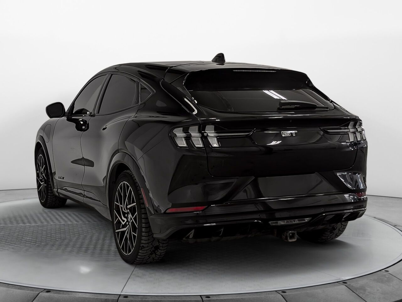 2022 Ford Mustang Mach-E