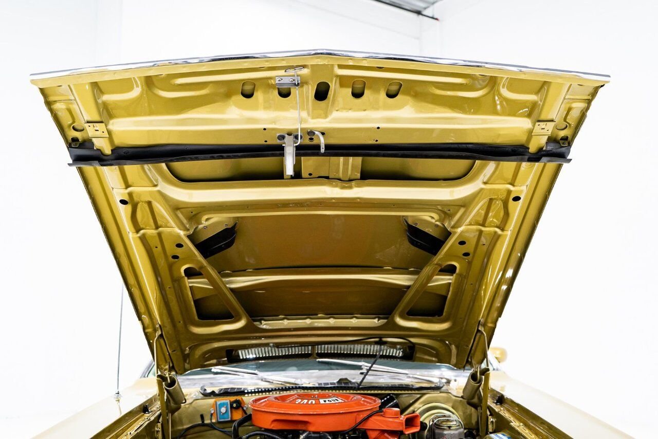 Dodge Challenger *PRIX EN USD* Convertible Fully restored to desirable specifications 1971 Or Montréal - photo #19