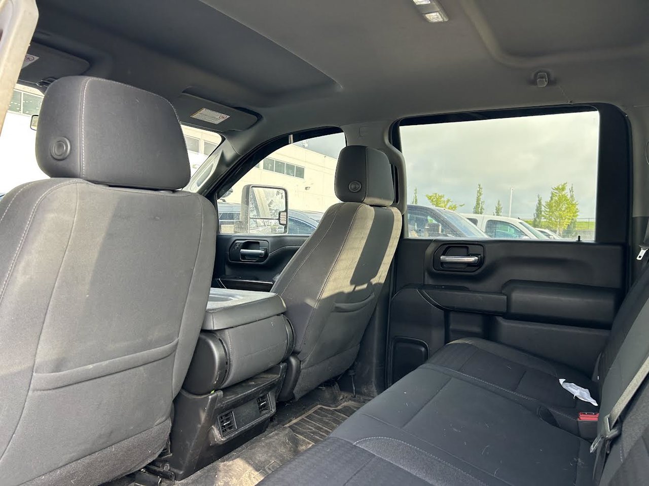 2021 Chevrolet Silverado 2500HD 4WD Crew Cab 159 LT White Sherwood Park - photo #5