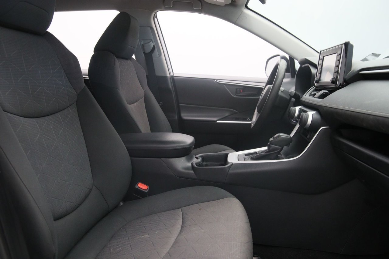 2020 Toyota RAV4 VIN 2T3B1RFV8LC078251 Grey Chicoutimi - photo #15