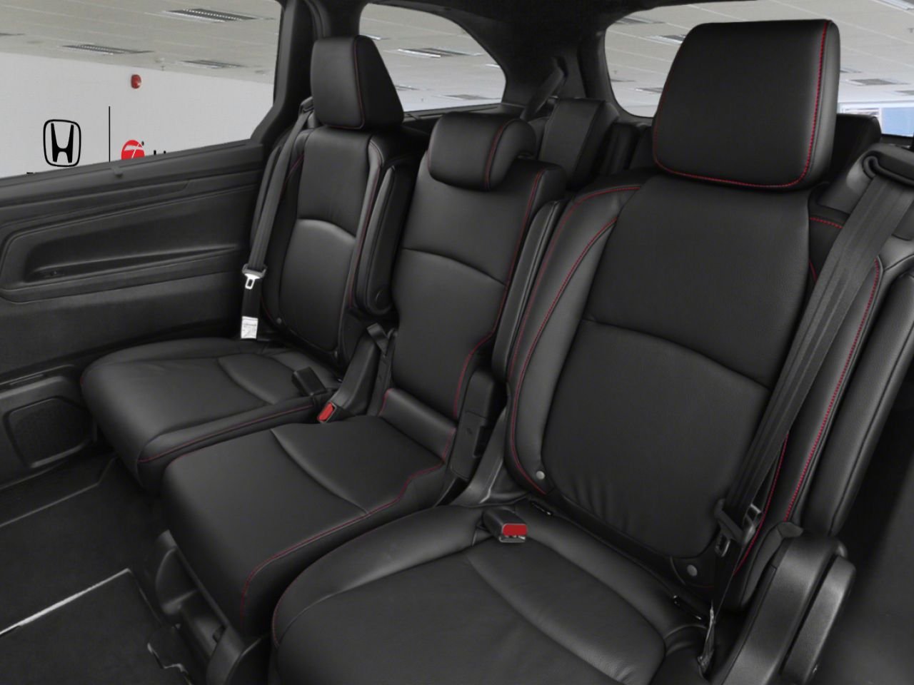 2026 HONDA Odyssey Platinum White Pearl Mississauga - photo #10
