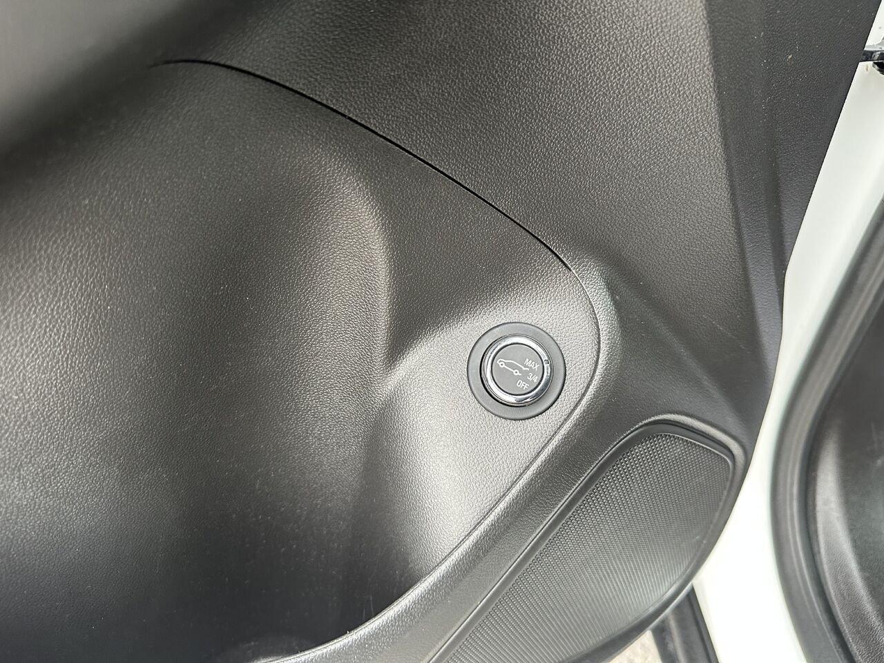 BUICK ENCORE GX SELECT Sélect 4 portes TI 2023 Blanc Ottawa & Gatineau - photo #3