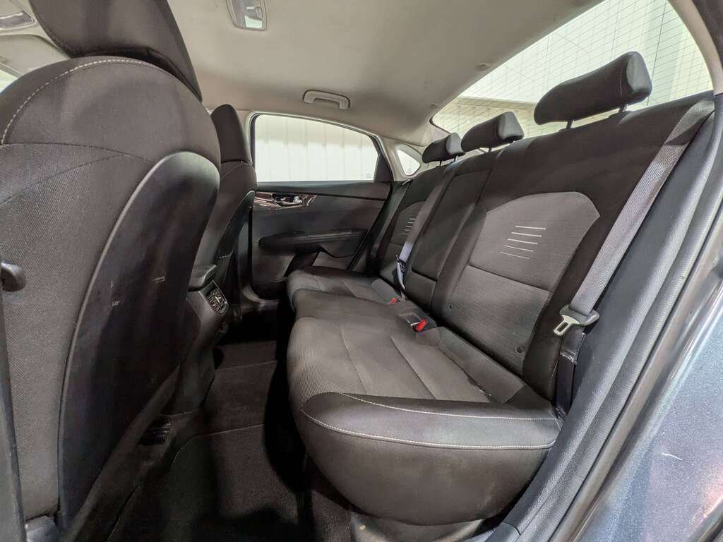 Kia Forte 2020 Gris Val-David - photo #10
