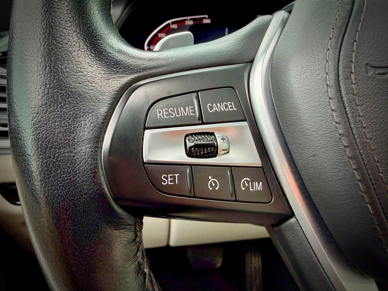 BMW X5 2022 Gris Notre-Dame-des-Prairies - photo #24