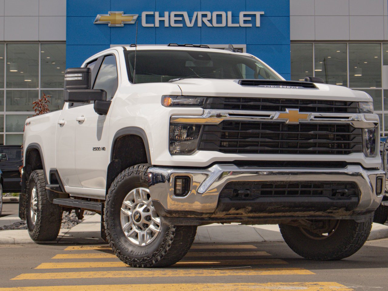 2024 Chevrolet Silverado 2500HD 4WD Double Cab 149 LT White Sherwood Park - photo #13