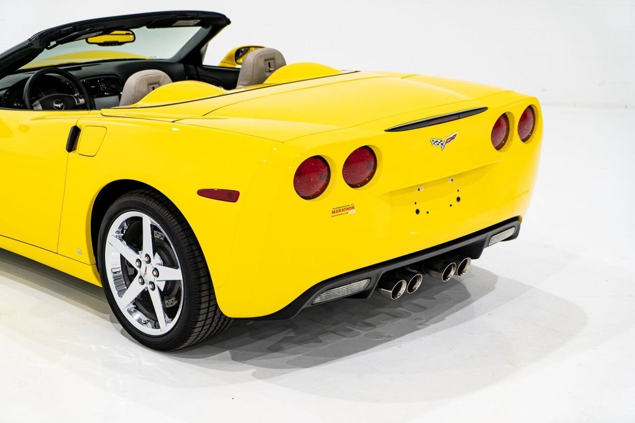 2008 Chevrolet Corvette PRIX EN USD | With Only 900km (563mi) From New With Window Sticker Yellow Montreal - photo #80