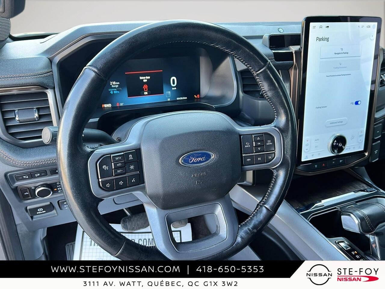 2023 Ford F-150 Lightning LARIAT STANDARD RANGE Grey Ste-Foy - photo #11
