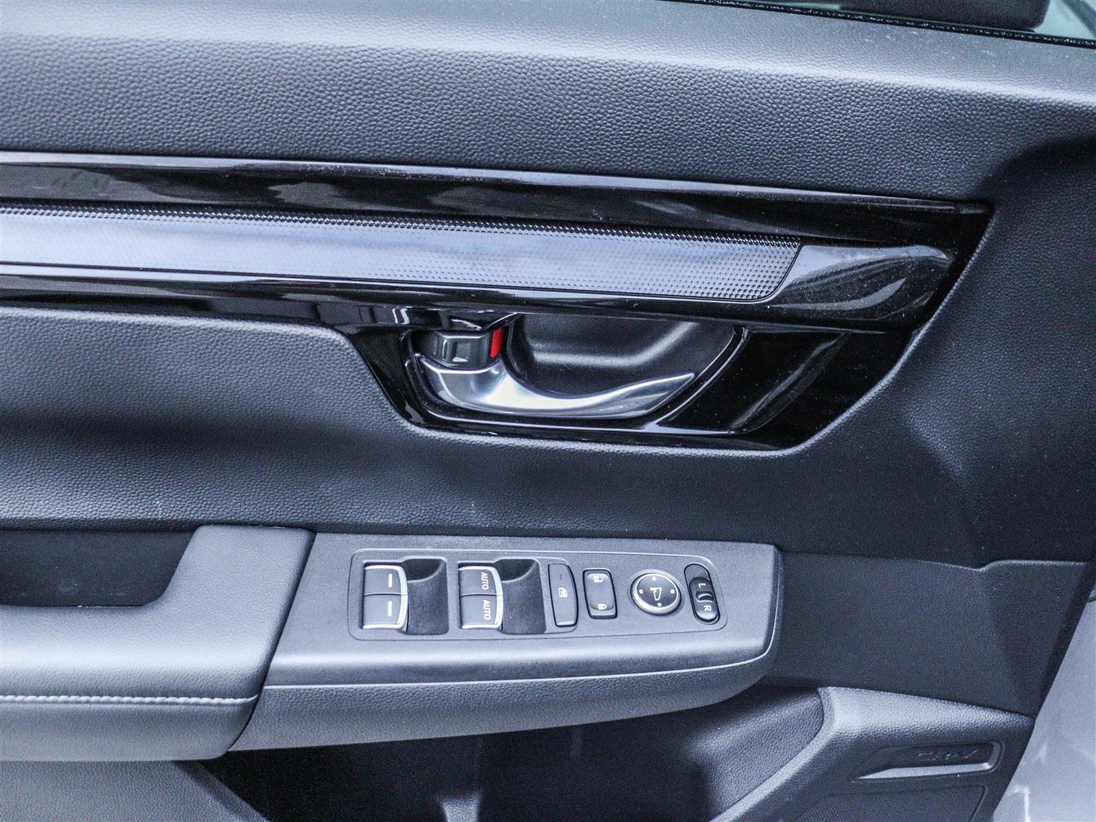 Honda CR-V 2023 Grey Ottawa & Gatineau - photo #9