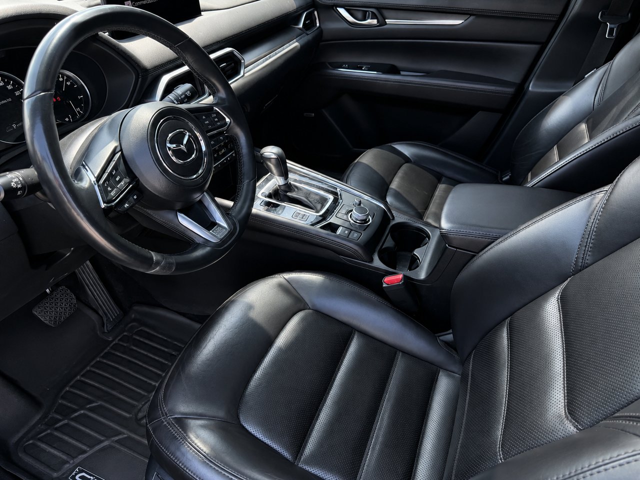 Mazda CX-5 Signature 2023 Gris Châteauguay - photo #5