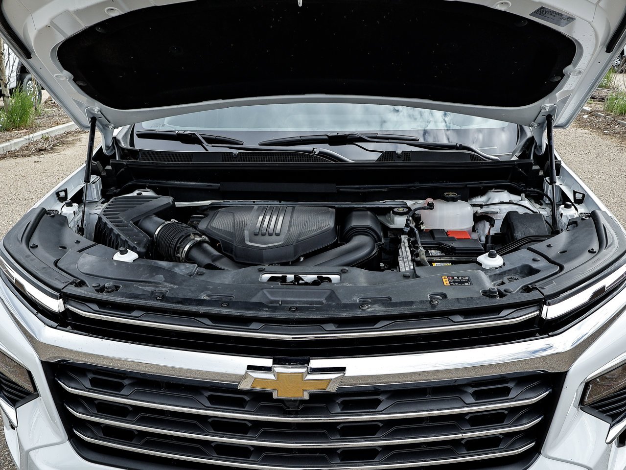 2026 Chevrolet Traverse AWD 4dr LT White Sherwood Park - photo #8