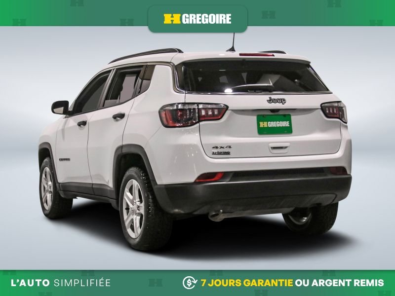 2023 Jeep Compass White Saint-Eustache - photo #5