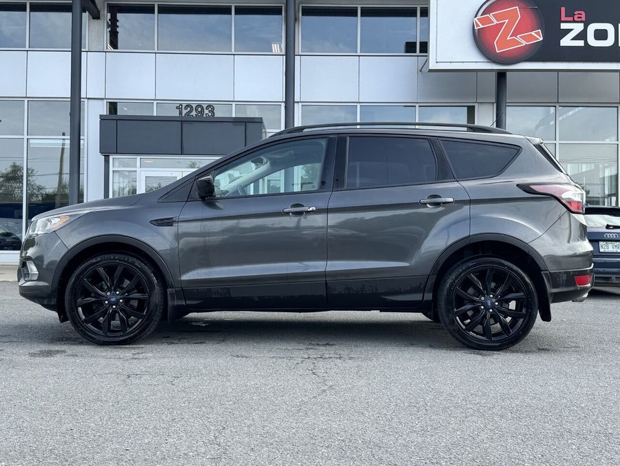 2018 Ford Escape SE AWD 2018 Grey