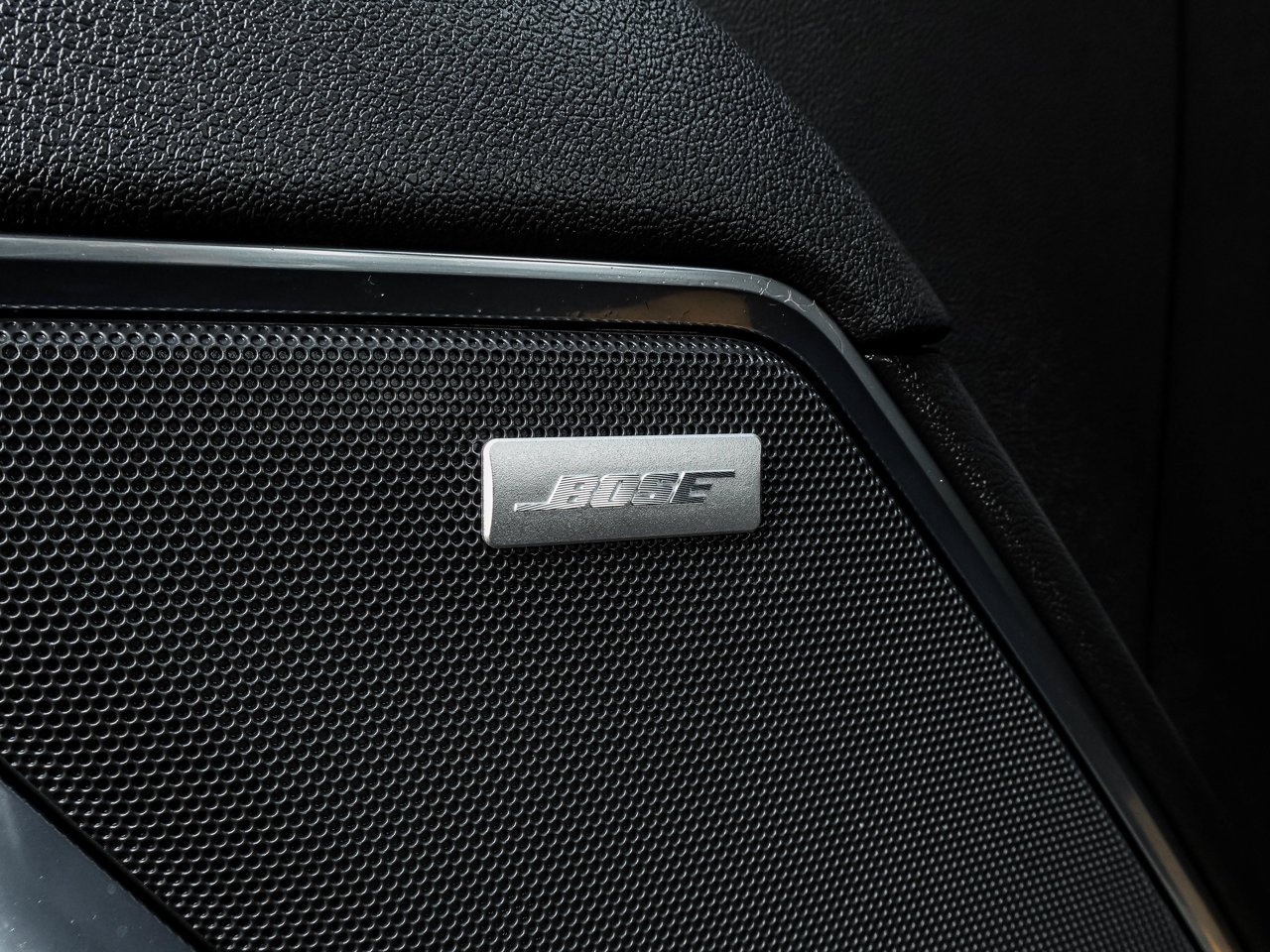 2025 GMC Sierra 1500 4WD Crew Cab 147 Elevation Grey Sherwood Park - photo #18
