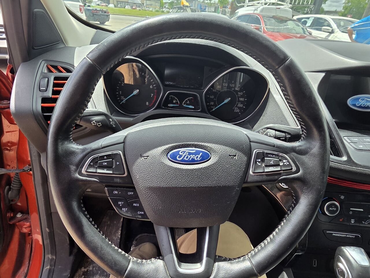 2019 Ford Escape Orange  - photo #14