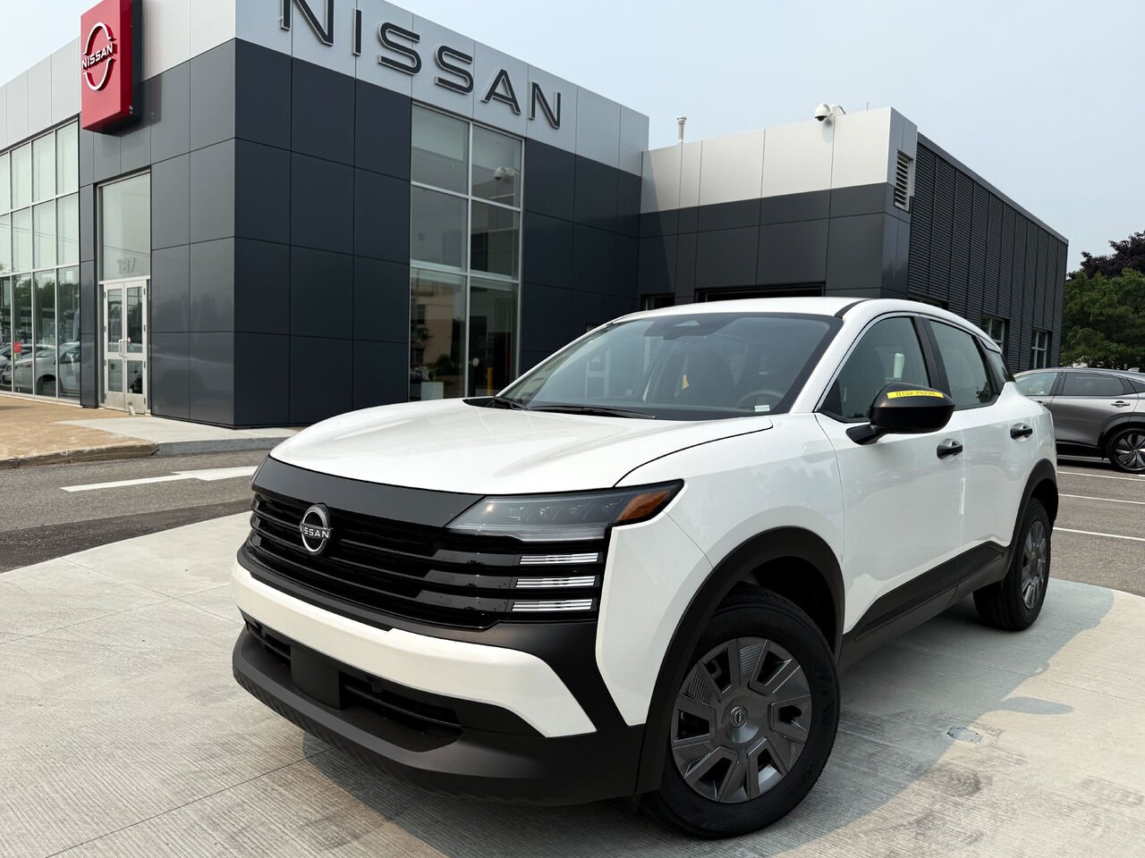 Nissan Kicks KICKS S FWD 2025 Blanc d'Aspen triple couche Châteauguay - photo #0