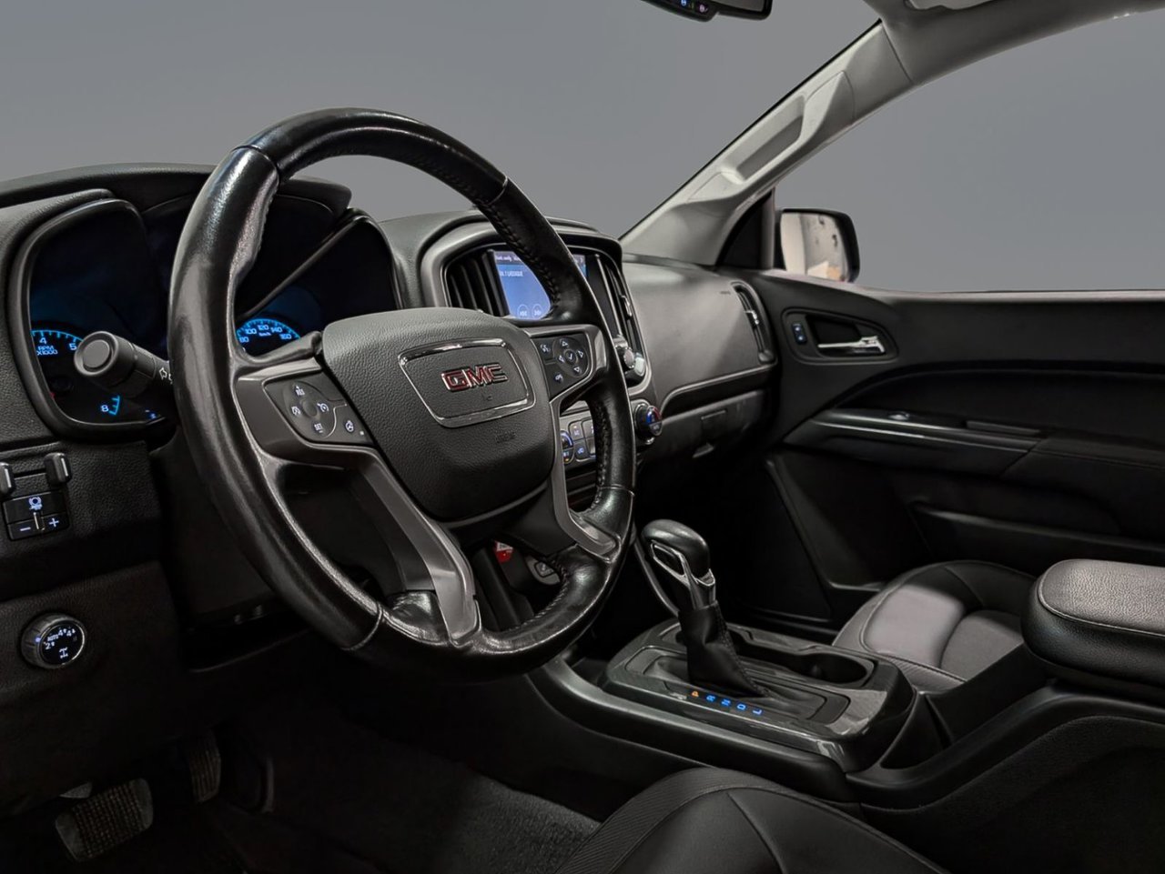 2022 GMC Canyon AT4 4RM avec tissu Saint-Eustache - photo #7
