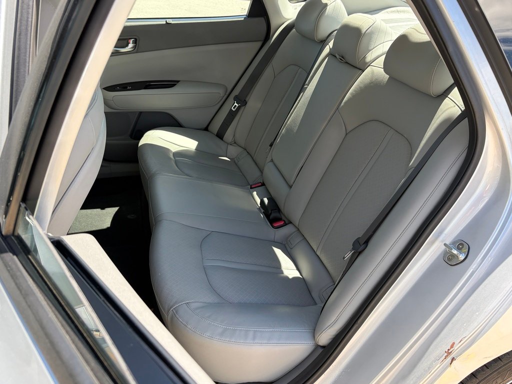 2016 Kia Optima Silver Gatineau - photo #17