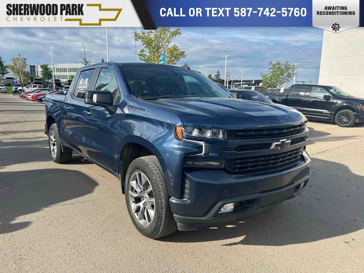2021 Chevrolet Silverado 1500 4WD Crew Cab 147 RST Blue Sherwood Park - photo #0