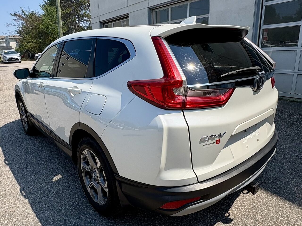 2018 Honda CR-V White Mont-Laurier - photo #11